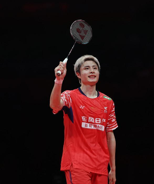 中国队碾压印尼队，石宇奇状态火热