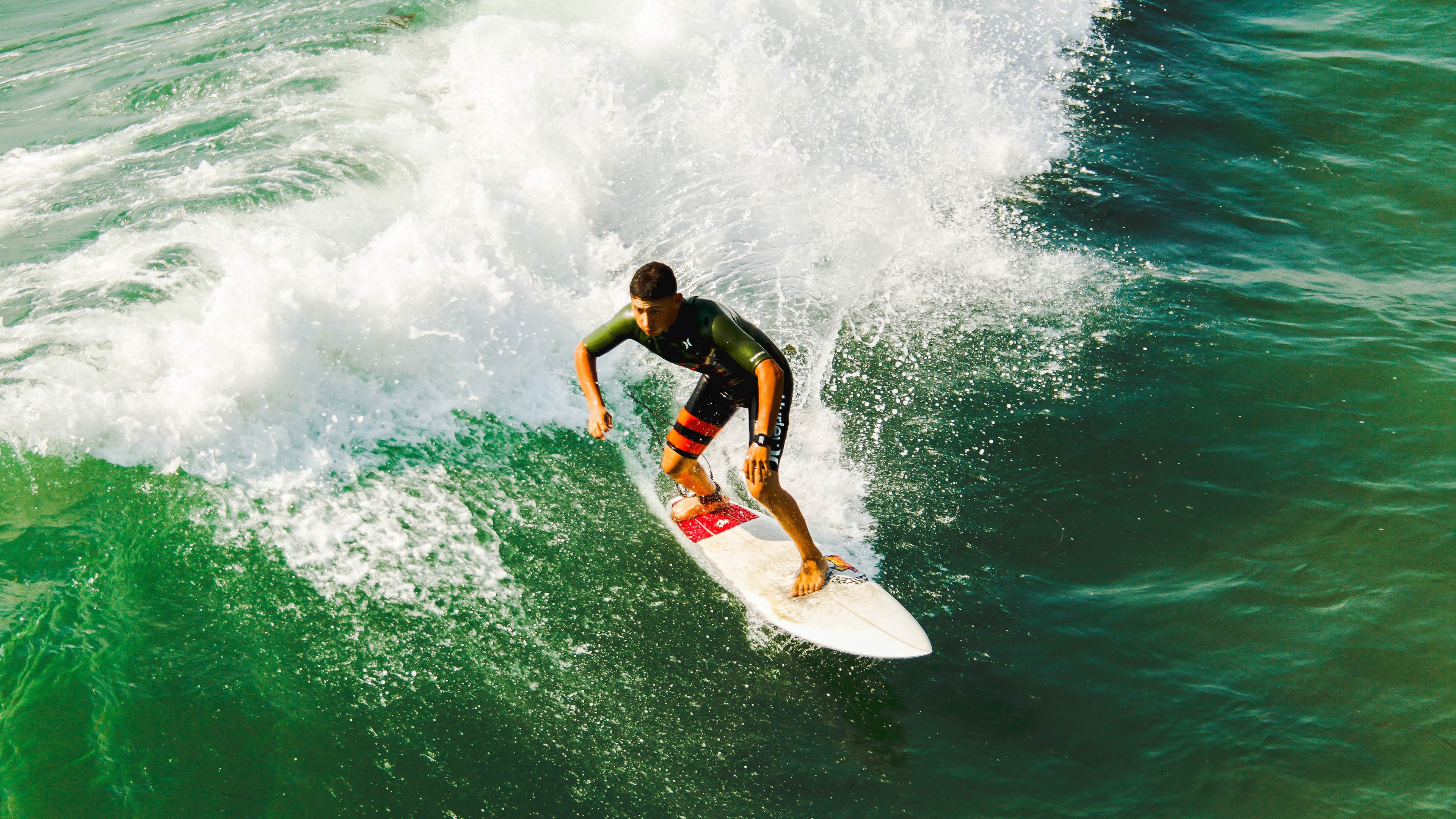 萨拉赫的节奏，当塞内加尔对阵尼日利亚，足球成为流动的诗