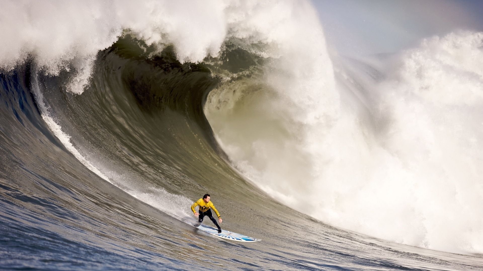 非洲雄狮破咒,奥斯梅恩两射一传定乾坤—2026世界杯揭幕战喀麦隆3:2绝杀泰国,北美之夜燃爆竞技之巅